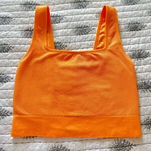 Women’s Seamless Square Neck Cropped Tank Top - All in Motion — Size Medium